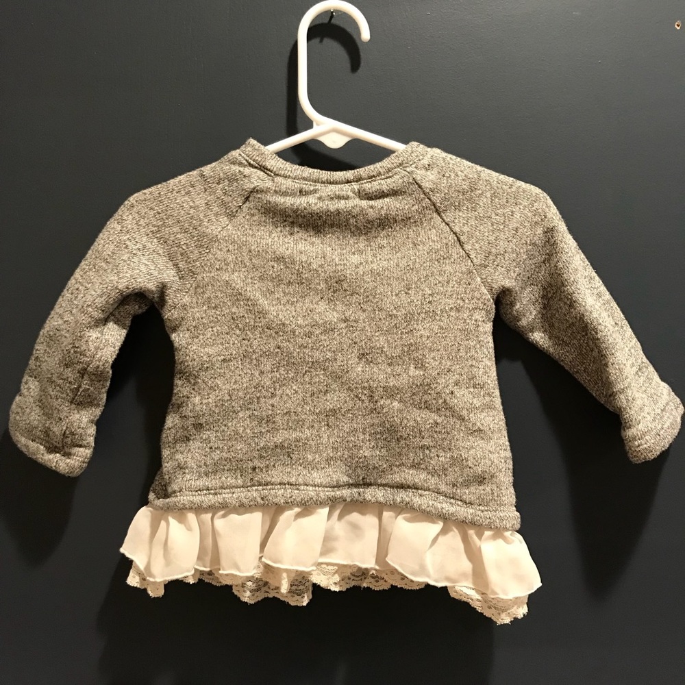 Lovely Fall Top 🍁 - Picture 5 of 5